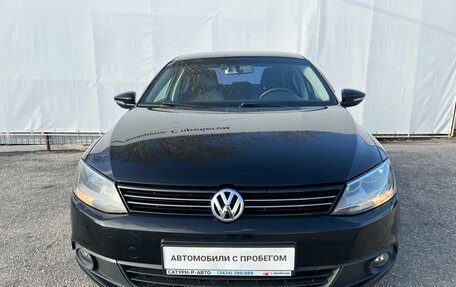 Volkswagen Jetta VI, 2013 год, 1 179 000 рублей, 2 фотография