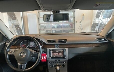 Volkswagen Passat B7, 2012 год, 1 180 000 рублей, 9 фотография