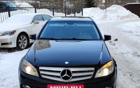 Mercedes-Benz C-Класс, 2008 год, 885 000 рублей, 3 фотография