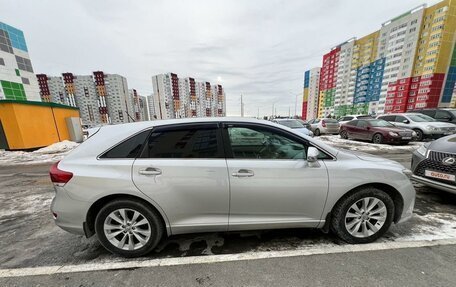 Toyota Venza I, 2013 год, 2 350 000 рублей, 3 фотография