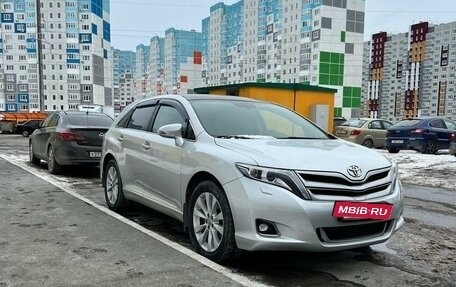 Toyota Venza I, 2013 год, 2 350 000 рублей, 4 фотография