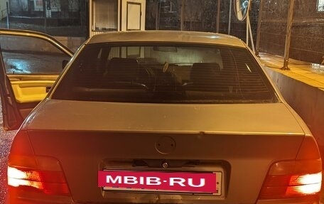 BMW 3 серия, 1991 год, 245 000 рублей, 2 фотография