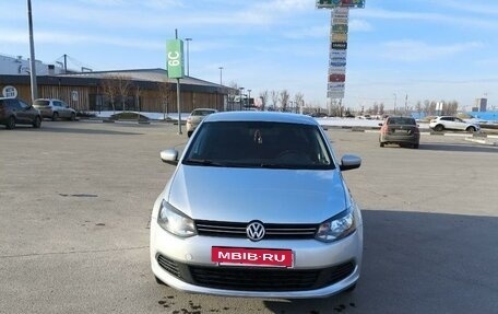 Volkswagen Polo VI (EU Market), 2013 год, 775 000 рублей, 2 фотография
