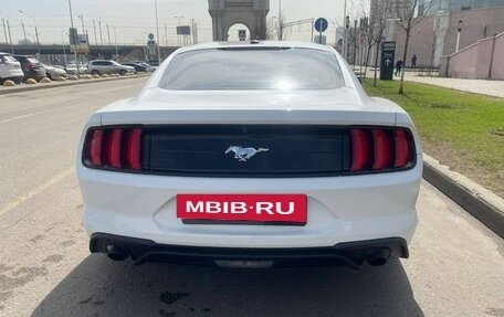 Ford Mustang VI рестайлинг, 2019 год, 2 730 000 рублей, 4 фотография