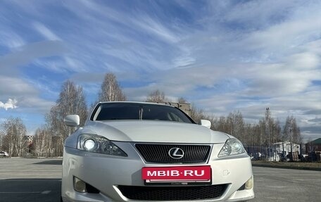 Lexus IS II рестайлинг 2, 2008 год, 1 800 000 рублей, 10 фотография