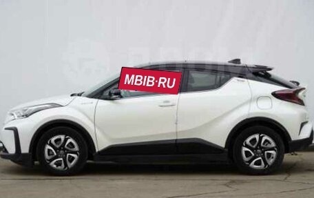 Toyota C-HR I рестайлинг, 2020 год, 3 020 000 рублей, 2 фотография