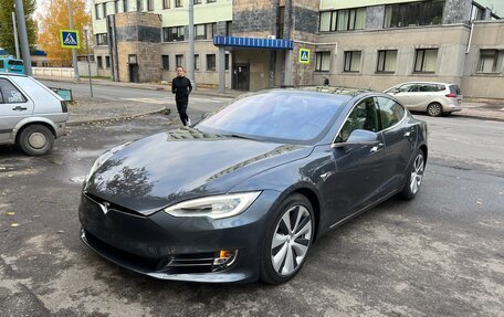 Tesla Model S I, 2020 год, 6 400 000 рублей, 2 фотография