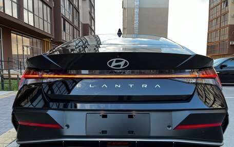Hyundai Elantra, 2024 год, 2 690 000 рублей, 7 фотография