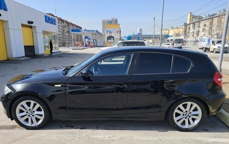BMW 1 серия, 2010 год, 1 000 000 рублей, 2 фотография