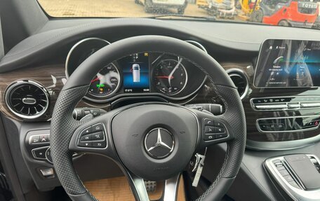 Mercedes-Benz V-Класс, 2023 год, 14 490 000 рублей, 3 фотография