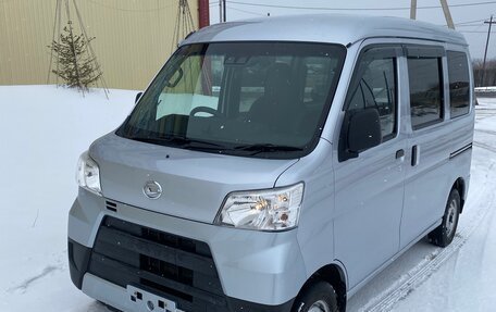 Daihatsu Hijet X, 2019 год, 900 000 рублей, 3 фотография