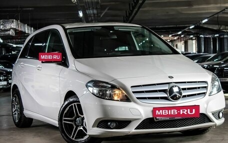 Mercedes-Benz B-Класс, 2013 год, 1 366 000 рублей, 3 фотография