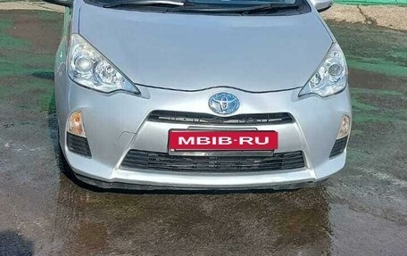 Toyota Aqua I, 2014 год, 970 000 рублей, 2 фотография