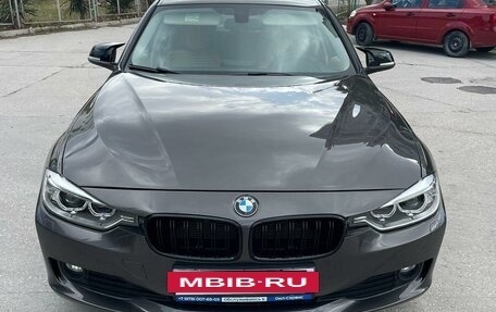 BMW 3 серия, 2012 год, 1 500 000 рублей, 2 фотография