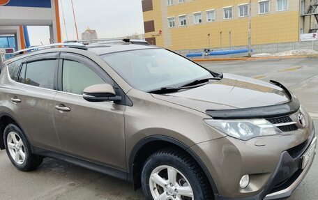 Toyota RAV4, 2014 год, 2 440 000 рублей, 5 фотография
