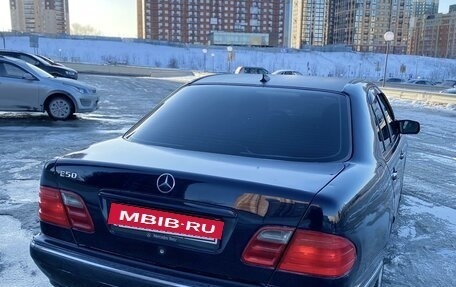 Mercedes-Benz E-Класс, 2001 год, 660 000 рублей, 3 фотография