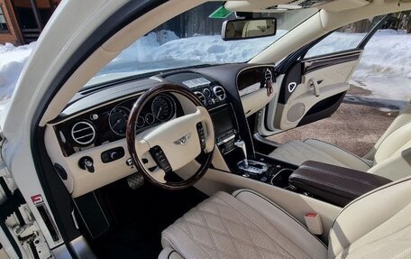 Bentley Flying Spur II, 2013 год, 5 500 000 рублей, 5 фотография