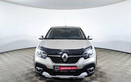 Renault Logan II, 2019 год, 1 010 000 рублей, 2 фотография