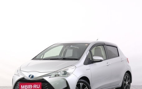 Toyota Vitz, 2017 год, 1 369 000 рублей, 2 фотография