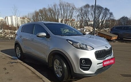 KIA Sportage IV рестайлинг, 2017 год, 2 000 000 рублей, 6 фотография