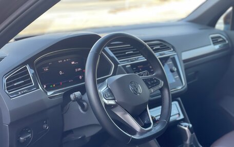 Volkswagen Tiguan II, 2020 год, 4 199 000 рублей, 9 фотография