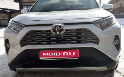 Toyota RAV4, 2020 год, 3 550 000 рублей, 2 фотография