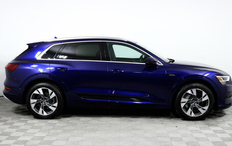 Audi e-tron I, 2020 год, 5 749 000 рублей, 4 фотография