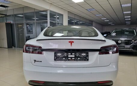 Tesla Model S I, 2016 год, 4 200 000 рублей, 7 фотография