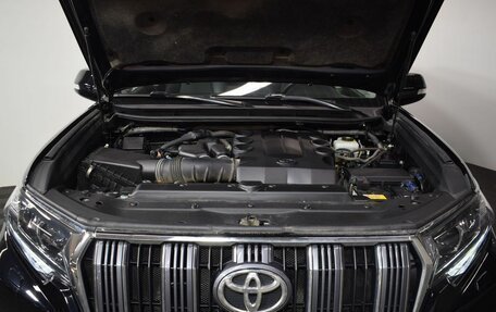 Toyota Land Cruiser Prado 150 рестайлинг 2, 2018 год, 6 059 000 рублей, 7 фотография