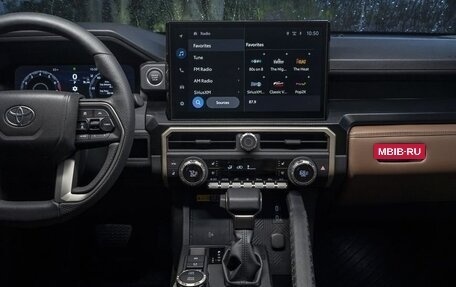 Toyota 4Runner V, 2024 год, 8 400 000 рублей, 8 фотография