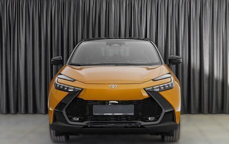 Toyota C-HR, 2023 год, 6 160 000 рублей, 3 фотография
