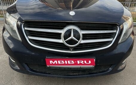 Mercedes-Benz V-Класс, 2014 год, 3 700 000 рублей, 2 фотография