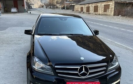 Mercedes-Benz C-Класс, 2013 год, 1 800 000 рублей, 4 фотография