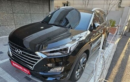 Hyundai Tucson III, 2019 год, 1 990 000 рублей, 2 фотография