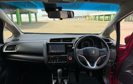 Honda Fit III, 2018 год, 1 370 000 рублей, 5 фотография