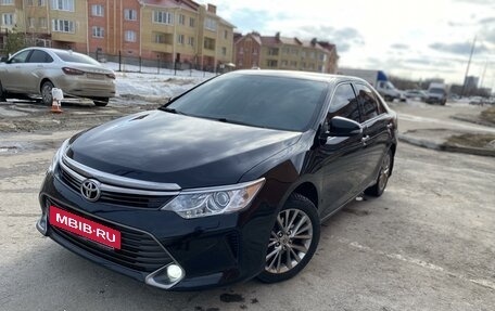 Toyota Camry, 2015 год, 2 300 000 рублей, 4 фотография