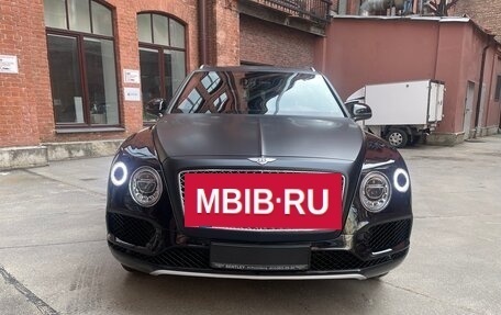 Bentley Bentayga I, 2017 год, 13 499 999 рублей, 2 фотография