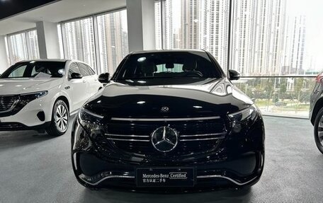 Mercedes-Benz EQC, 2020 год, 4 250 000 рублей, 2 фотография