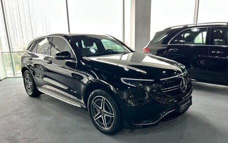 Mercedes-Benz EQC, 2020 год, 4 250 000 рублей, 3 фотография