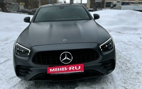 Mercedes-Benz E-Класс, 2020 год, 6 590 000 рублей, 3 фотография