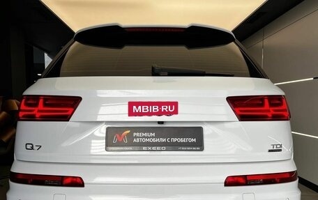Audi Q7, 2015 год, 4 000 000 рублей, 5 фотография