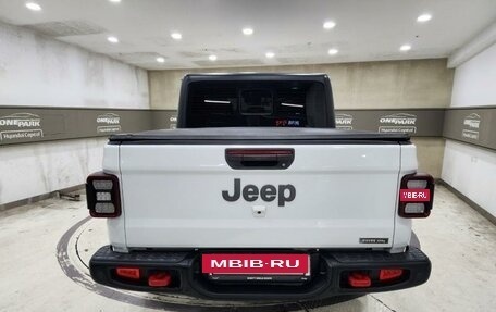 Jeep Gladiator, 2021 год, 5 199 013 рублей, 4 фотография