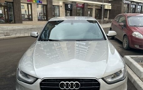 Audi A4, 2012 год, 1 690 000 рублей, 2 фотография