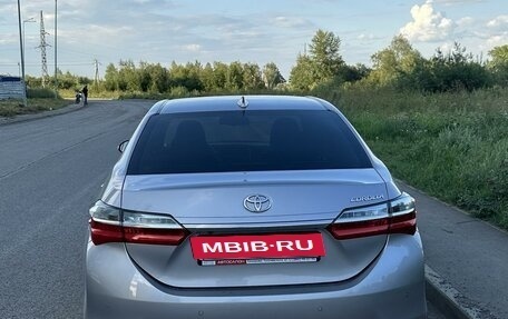 Toyota Corolla, 2018 год, 2 369 000 рублей, 2 фотография