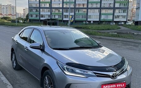 Toyota Corolla, 2018 год, 2 369 000 рублей, 4 фотография