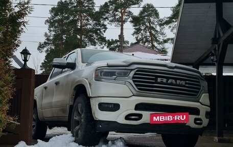 Dodge RAM IV, 2019 год, 7 300 000 рублей, 3 фотография