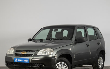 Chevrolet Niva I рестайлинг, 2018 год, 819 000 рублей, 2 фотография