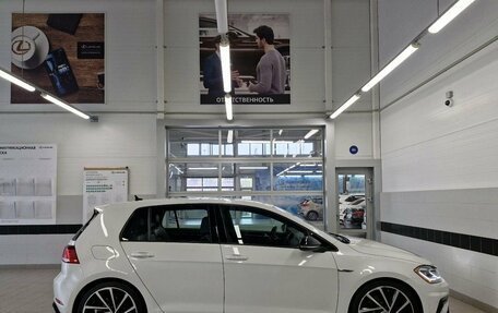 Volkswagen Golf R VII, 2019 год, 3 560 000 рублей, 4 фотография