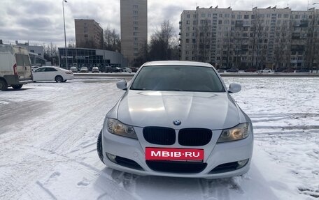 BMW 3 серия, 2009 год, 1 000 000 рублей, 2 фотография