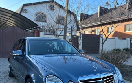 Mercedes-Benz E-Класс, 2003 год, 1 450 000 рублей, 3 фотография